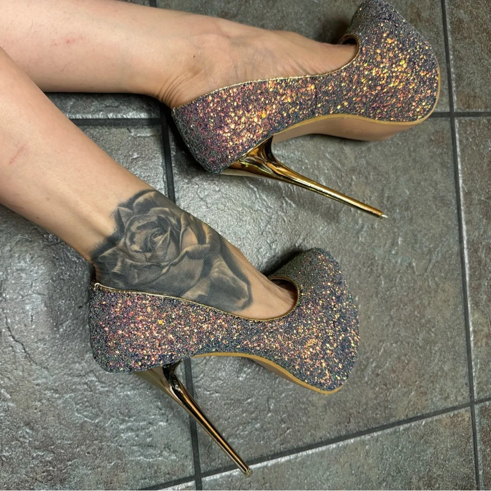 Glitter Heels US8 - Picture 3 of 14